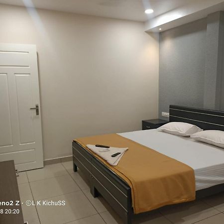 Kochi Mhb 모텔 외부 사진
