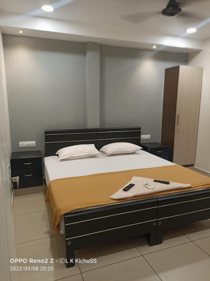 Kochi Mhb 모텔 외부 사진