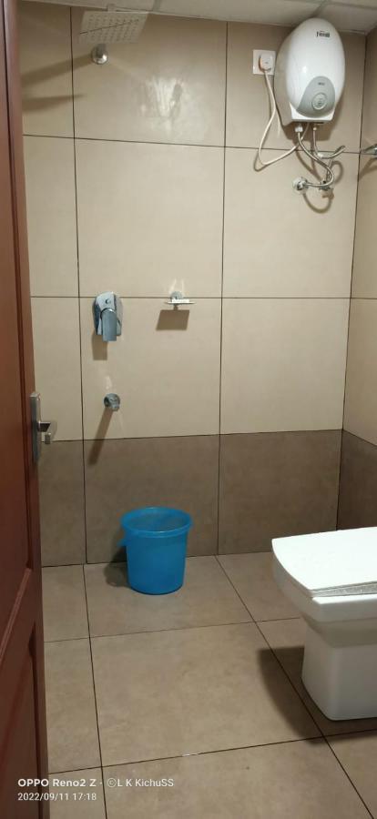 Kochi Mhb 모텔 외부 사진